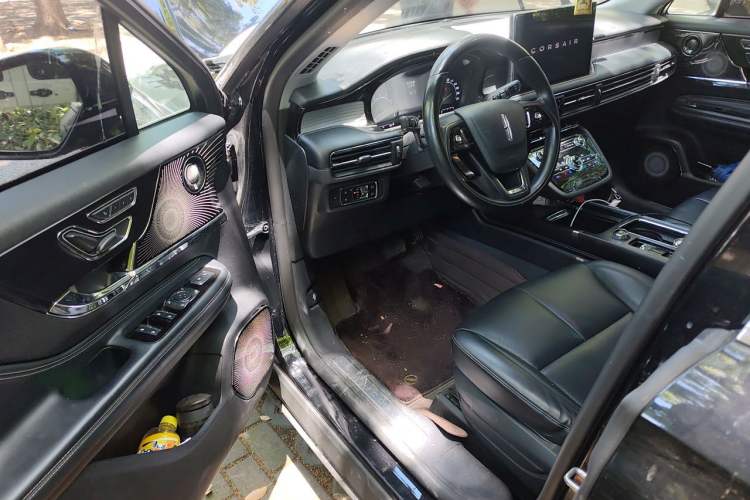 Used Lincoln Corsair 2021 2.0T Two-Wheel Drive Deluxe Edition Driver Seat