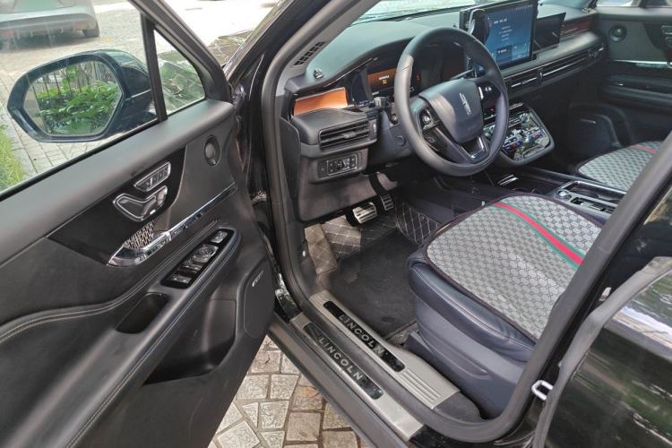 Used Lincoln Corsair 2021 2.0T Four-Wheel Drive Prestige Edition Driver Seat