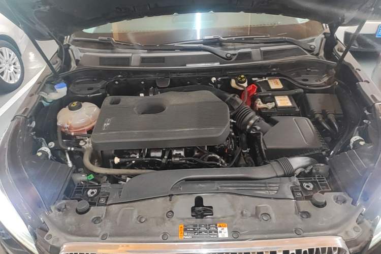 Used Lincoln Corsair 2021 2.0T Two-Wheel Drive Deluxe Edition Engine Bay