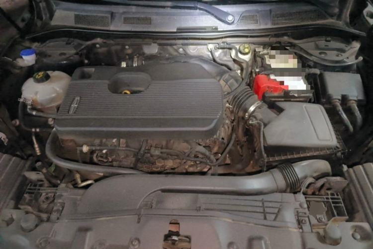 Used Lincoln Corsair 2021 2.0T Two-Wheel-Drive Luxury Edition Engine Bay