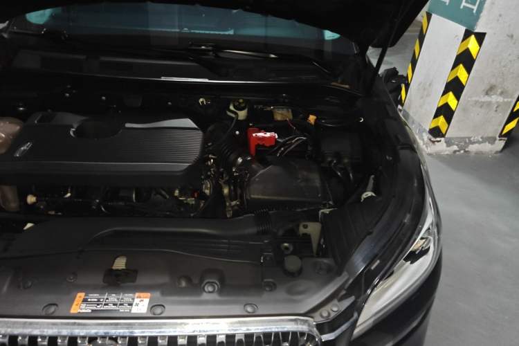 Used Lincoln Corsair 2021 2.0T Four-Wheel Drive Luxury Edition Engine Bay Left