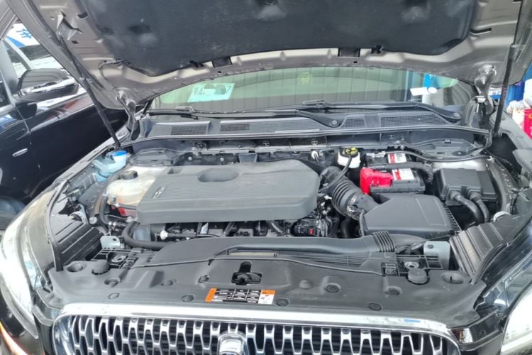 Used Lincoln Corsair 2021 2.0T Two-Wheel Drive Deluxe Edition Engine Bay