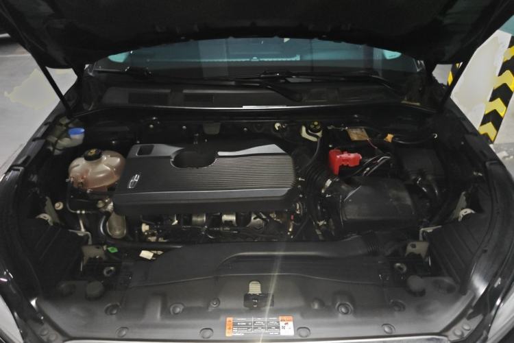 Used Lincoln Corsair 2021 2.0T Four-Wheel Drive Luxury Edition Engine Bay
