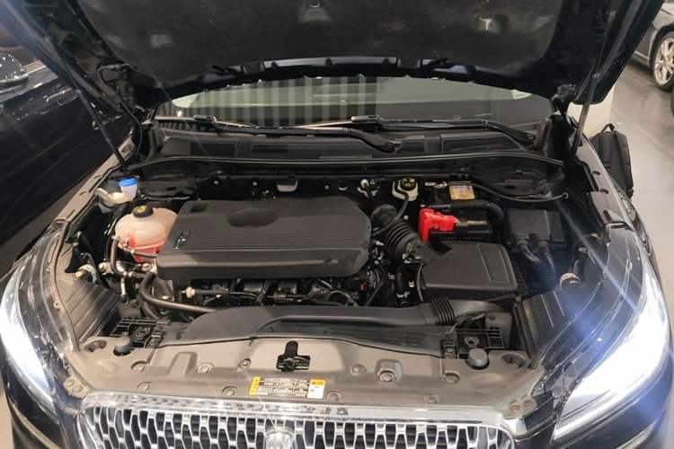 Used Lincoln Corsair 2021 2.0T Two-Wheel Drive Deluxe Edition Engine Bay
