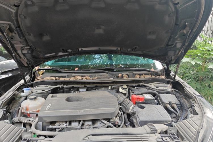 Used Lincoln Corsair 2021 2.0T Four-Wheel Drive Prestige Edition Engine Bay