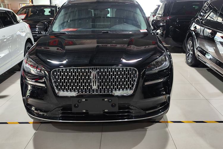 Used Lincoln Corsair 2021 2.0T Two-Wheel Drive Deluxe Edition Exterior 1