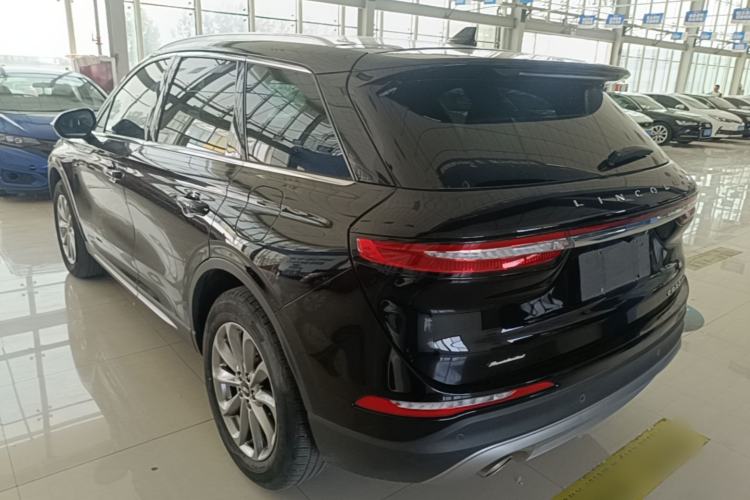 Used Lincoln Corsair 2021 2.0T Two-Wheel Drive Deluxe Edition Exterior 2