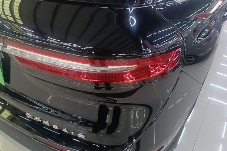 Used Lincoln Corsair 2021 2.0T Two-Wheel Drive Deluxe Edition Exterior 3