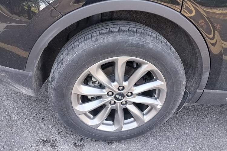Used Lincoln Corsair 2021 2.0T Two-Wheel Drive Deluxe Edition Exterior 3