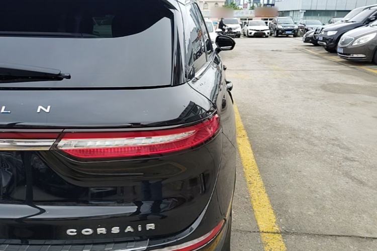 Used Lincoln Corsair 2021 2.0T Two-Wheel Drive Deluxe Edition Exterior 3
