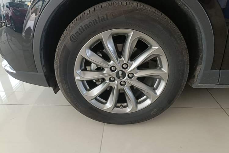 Used Lincoln Corsair 2021 2.0T Two-Wheel Drive Deluxe Edition Exterior 4