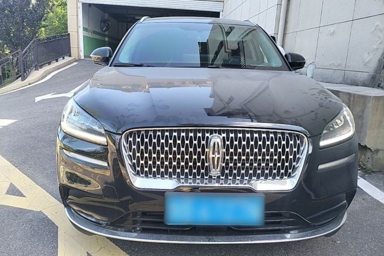 Used Lincoln Corsair 2021 2.0T Two-Wheel Drive Deluxe Edition Front