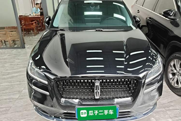 Used Lincoln Corsair 2021 2.0T Two-Wheel-Drive Luxury Edition Front
