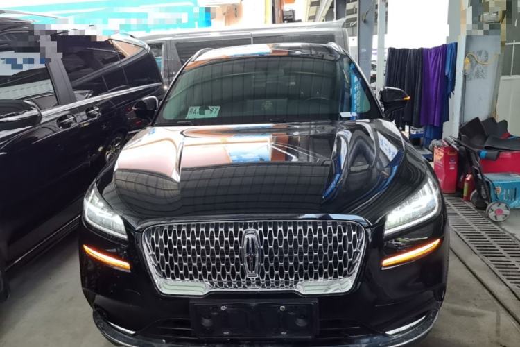 Used Lincoln Corsair 2021 2.0T Two-Wheel Drive Deluxe Edition Front