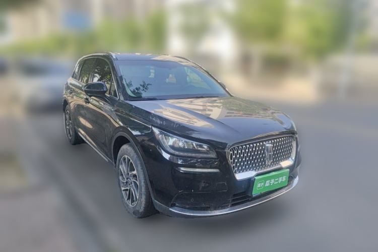 Used Lincoln Corsair 2021 2.0T Two-Wheel-Drive Luxury Edition Front Right 45 Deg