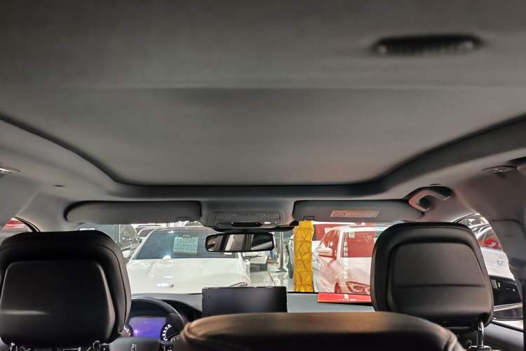Used Lincoln Corsair 2021 2.0T Two-Wheel Drive Deluxe Edition Headliner