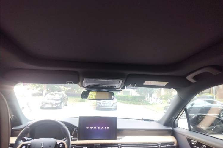 Used Lincoln Corsair 2021 2.0T Two-Wheel-Drive Luxury Edition Headliner
