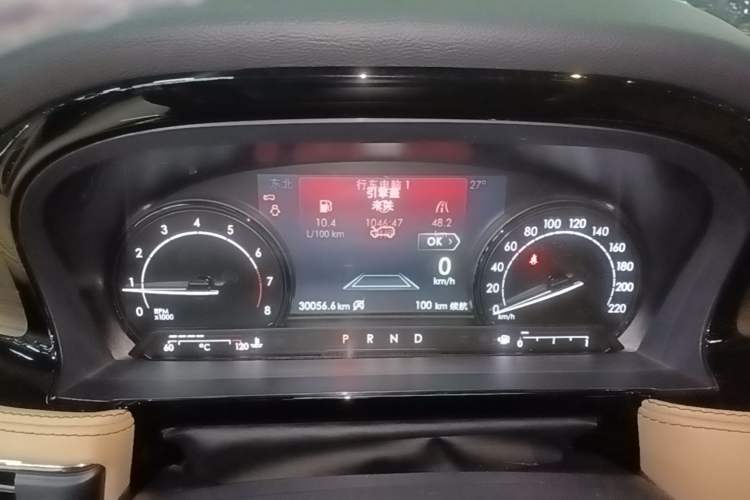 Used Lincoln Corsair 2021 2.0T Two-Wheel-Drive Luxury Edition Instrument Cluster