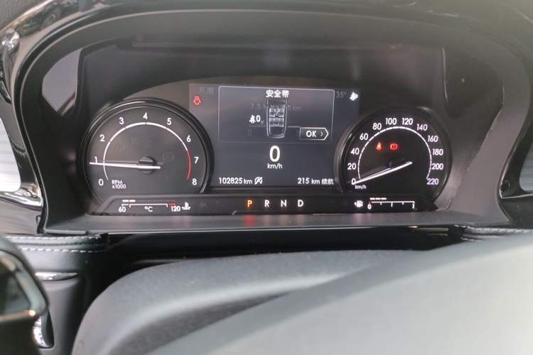 Used Lincoln Corsair 2021 2.0T Two-Wheel Drive Deluxe Edition Instrument Cluster