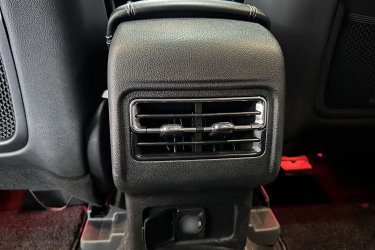 Used Lincoln Corsair 2021 2.0T Two-Wheel Drive Deluxe Edition Interior 11