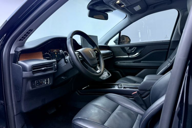 Used Lincoln Corsair 2021 2.0T Two-Wheel-Drive Luxury Edition Interior 11