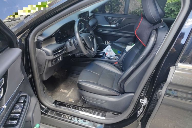 Used Lincoln Corsair 2021 2.0T Two-Wheel-Drive Luxury Edition Interior 3