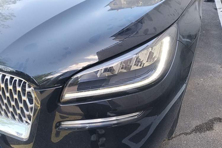 Used Lincoln Corsair 2021 2.0T Two-Wheel Drive Deluxe Edition Left Front Headlight