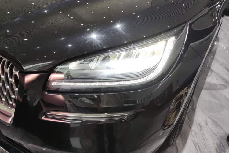 Used Lincoln Corsair 2021 2.0T Two-Wheel Drive Deluxe Edition Left Front Headlight