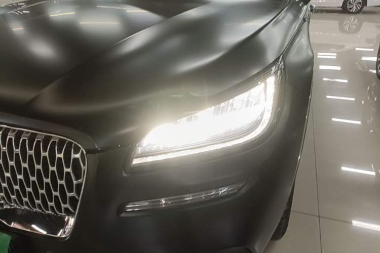 Used Lincoln Corsair 2021 2.0T Two-Wheel-Drive Luxury Edition Left Front Headlight