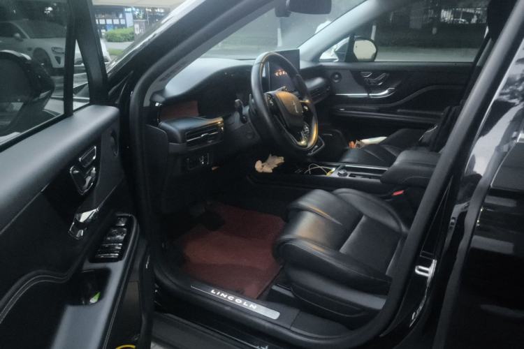Used Lincoln Corsair 2021 2.0T Four-Wheel Drive Prestige Edition Left Front Seat