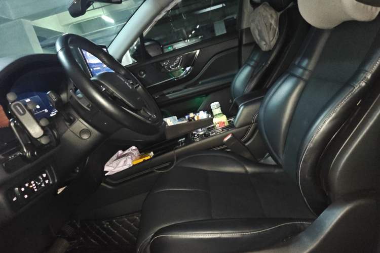 Used Lincoln Corsair 2021 2.0T Four-Wheel Drive Luxury Edition Left Front Seat