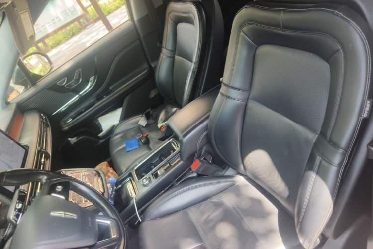 Used Lincoln Corsair 2021 2.0T Two-Wheel-Drive Luxury Edition Left Front Seat