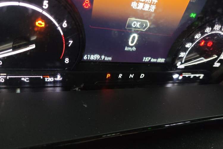 Used Lincoln Corsair 2021 2.0T Two-Wheel Drive Deluxe Edition Odometer Close Up