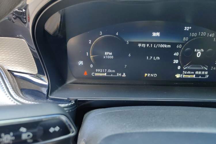 Used Lincoln Corsair 2021 2.0T Two-Wheel-Drive Luxury Edition Odometer Close Up