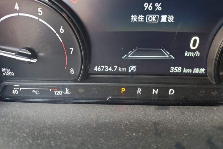 Used Lincoln Corsair 2021 2.0T Two-Wheel-Drive Luxury Edition Odometer Close Up