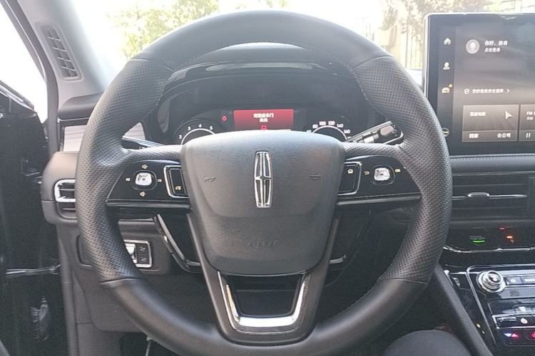 Used Lincoln Corsair 2021 2.0T Two-Wheel Drive Deluxe Edition Steering Wheel