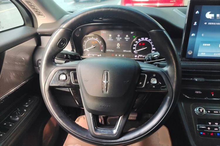 Used Lincoln Corsair 2021 2.0T Two-Wheel Drive Deluxe Edition Steering Wheel