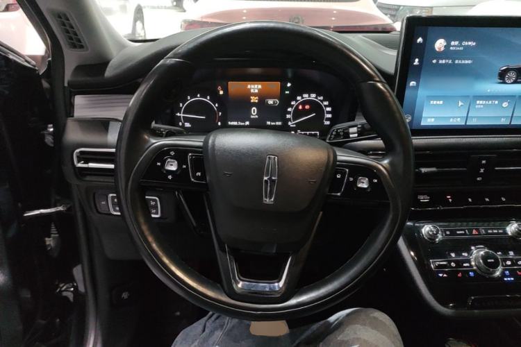 Used Lincoln Corsair 2021 2.0T Two-Wheel Drive Deluxe Edition Steering Wheel