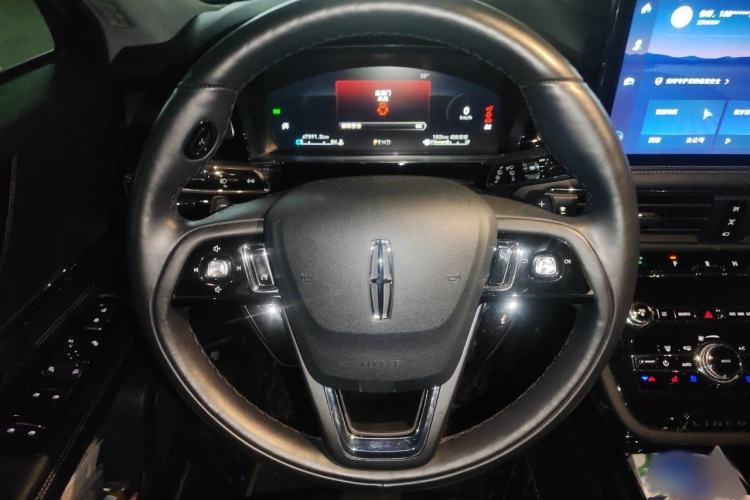 Used Lincoln Corsair 2021 2.0T Two-Wheel Drive Deluxe Edition Steering Wheel