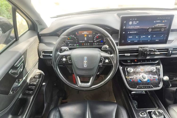 Used Lincoln Corsair 2021 2.0T Two-Wheel Drive Deluxe Edition Steering Wheel