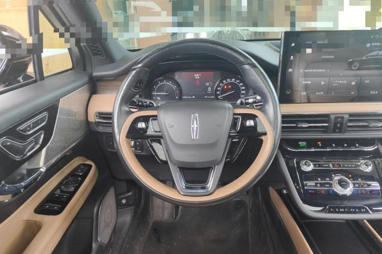 Used Lincoln Corsair 2021 2.0T Two-Wheel-Drive Luxury Edition Steering Wheel