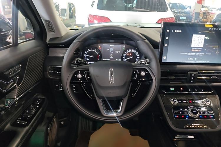 Used Lincoln Corsair 2021 2.0T Two-Wheel Drive Deluxe Edition Steering Wheel