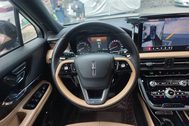 Used Lincoln Corsair 2021 2.0T Two-Wheel-Drive Luxury Edition Steering Wheel