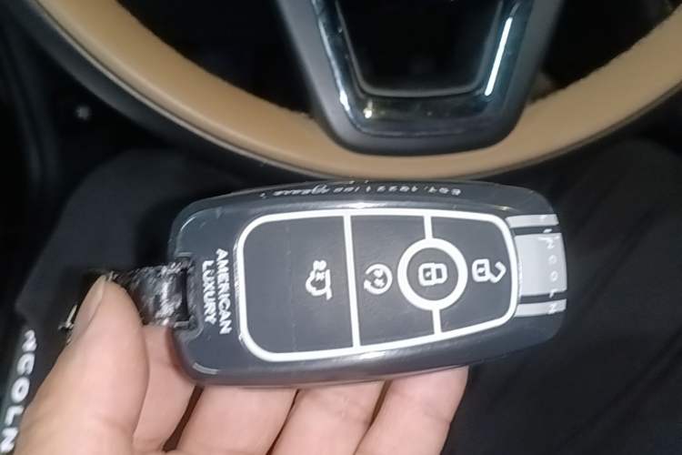 Used Lincoln Corsair 2021 2.0T Two-Wheel-Drive Luxury Edition Vehicle Key
