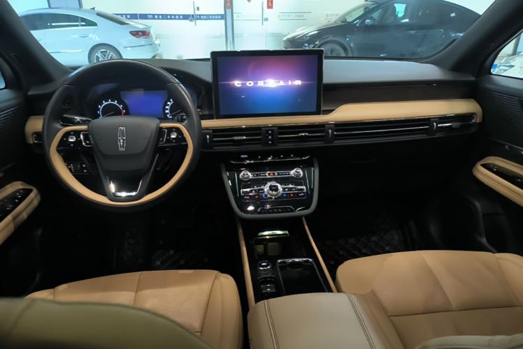 Used Lincoln Corsair 2021 2.0T Four-Wheel Drive Luxury Edition Center Console
