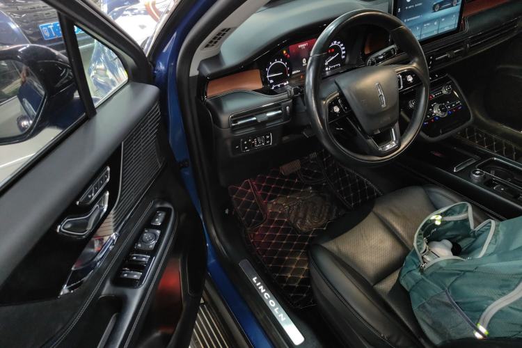 Used Lincoln Corsair 2021 2.0T Two-Wheel-Drive Luxury Edition Driver Seat