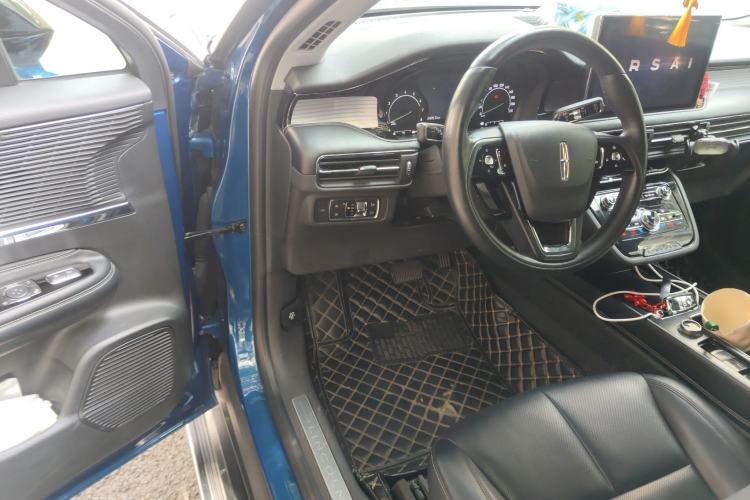Used Lincoln Corsair 2021 2.0T Two-Wheel Drive Deluxe Edition Driver Seat