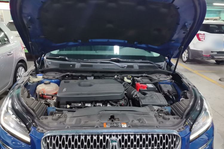 Used Lincoln Corsair 2021 2.0T Two-Wheel Drive Deluxe Edition Engine Bay