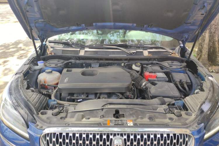 Used Lincoln Corsair 2021 2.0T Two-Wheel Drive Deluxe Edition Engine Bay