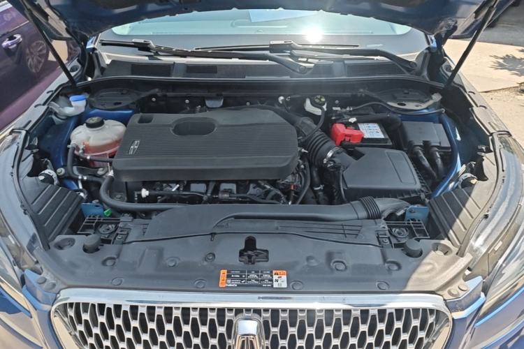 Used Lincoln Corsair 2021 2.0T Two-Wheel Drive Deluxe Edition Engine Bay